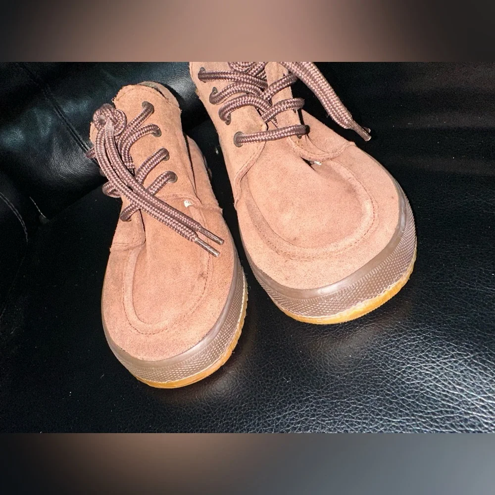 Daniel Green Women’s suede chukka boots